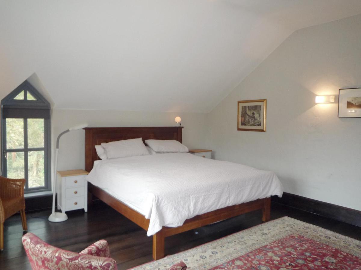 Ballyquirke House By Trident Holiday Homes Moycullen Екстер'єр фото